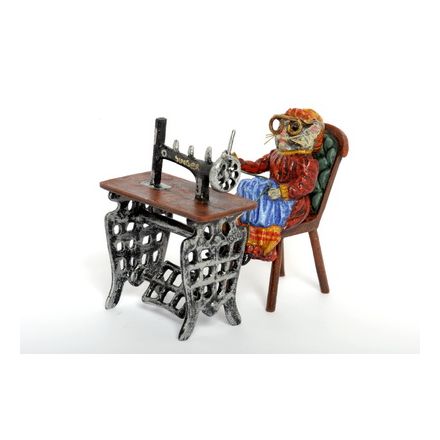 Katzenoma mit Nähmaschine (2 Stk.)