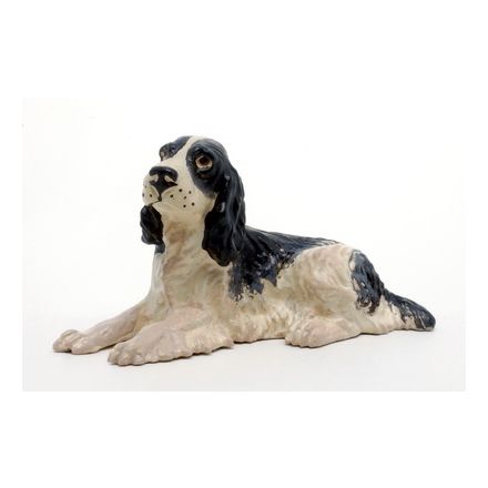 Spaniel liegend