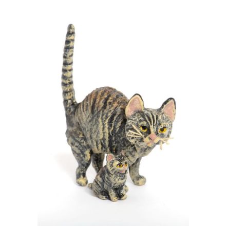 Katzenmutter mit Baby